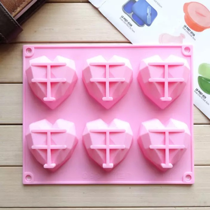 3D 6 Cavity Diamond Love Silic - مراجعة Quality Kitchen Gadgets وسعره