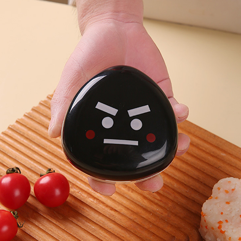 Sushi Lunch Box Triangle Rice  - مراجعة Kitchen Gadgets Japanese وسعره