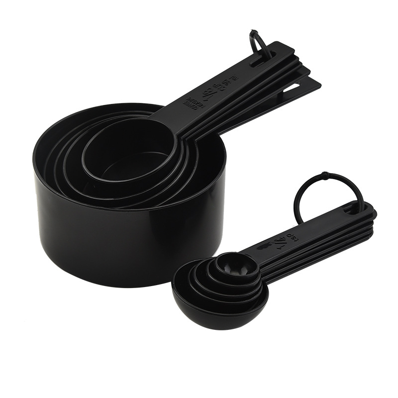 Plastic Measuring Cups and Spo - مراجعة Kitchen Gadgets Under $10 وسعره