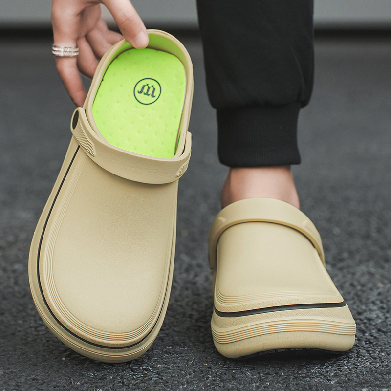 A Pair of Men's Casual Shoes,  - مراجعة Kitchen Gadgets For Men وسعره